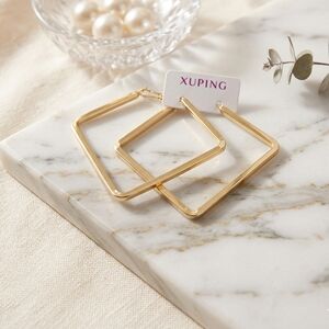 Xuping Gold Square Hoop Earrings - Sleek Geometric Hoops